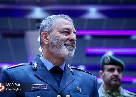 سرلشکر موسوی: سربازان موجب افزایش بازدارندگی ایران اسلامی شده‌اند