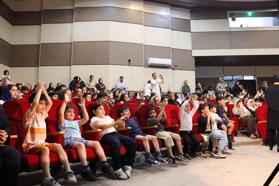 جشن هفته ملی کودک در فرهنگسرای فردوس اهواز