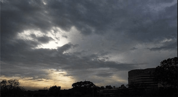 موج بارشی ضعیفی از خوزستان عبور می‌کند