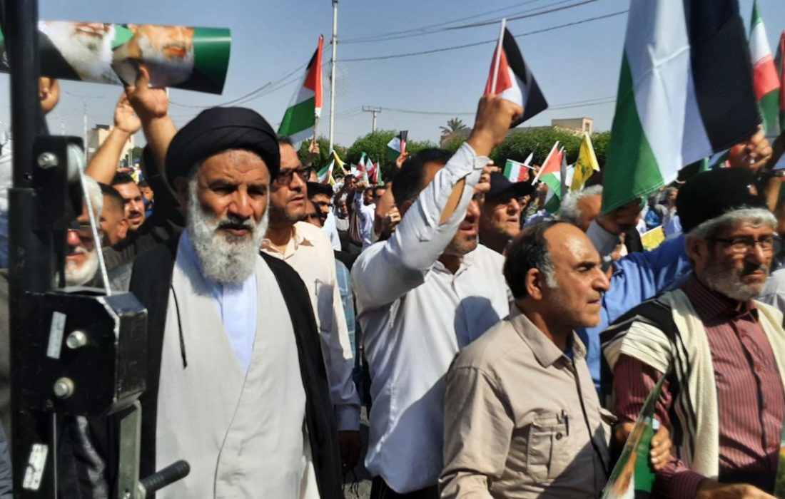 اسرائیل کوچک‌تر از آن است که در مقابل ایران اسلامی قد علم کند