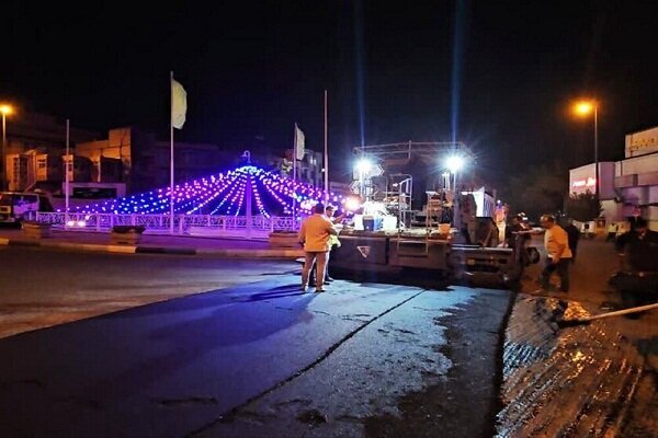 مصرف روزانه بیش از ۱۱ تن آسفالت برای ترمیم معابر منطقه ۸ شهرداری اهواز