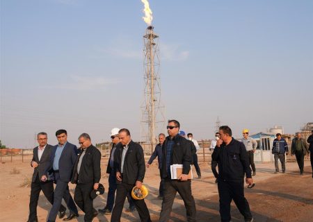 اجرای طرح بهسوزی ۱۲ فلر نفتی در شرق اهواز