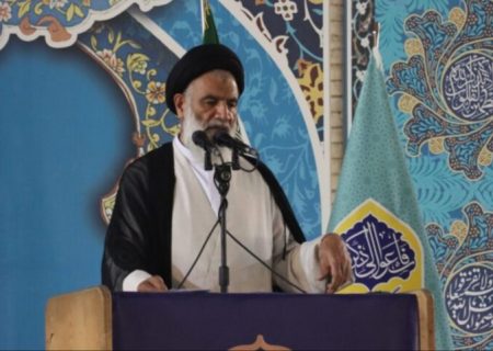 مسئولان قدر مردم را بدانند و به فکر ازدواج و کار جوانان باشند