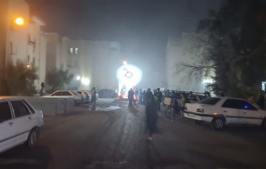 سوختگی کامل منزل در پردیس؛ خانم مستاجر به بیمارستان منتقل شد