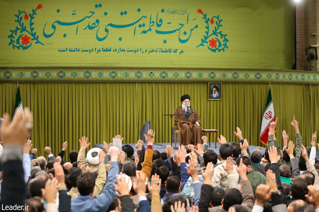 لزوم تغییر آرایش تبلیغاتی و رسانهای در برابر تلاش دشمن برای تسخیر دل ها و مغزها