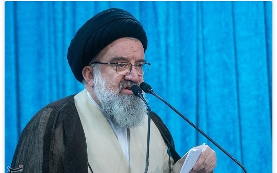 امام جمعه موقت تهران: مسئولان باید به مردم توجه ویژه داشته باشند