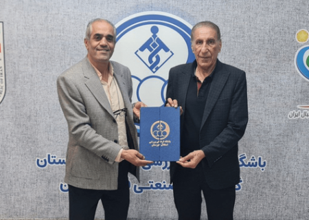 بوستانی مشاور فنی استقلال خوزستان شد.