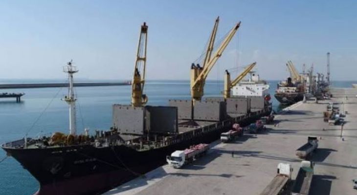 پهلوگیری ۳ کشتی گندم در بندر امام خمینی