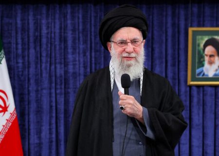 روز ۲۲ بهمن دشمن را مأیوس کنید