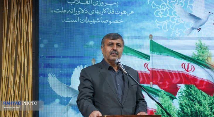 تیتر :ایران مقتدر زیر بار سلطه نمی‌رود