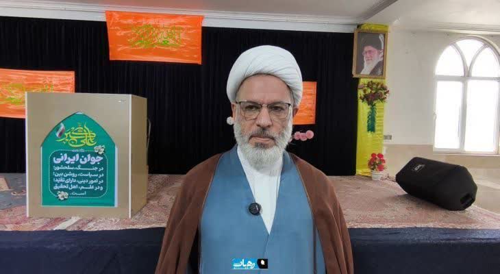 ۲۲ بهمن مشتی محکم بر دهان استکبار جهانی است