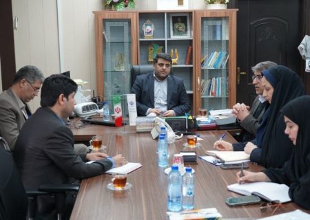 نشست شورای معاونین فرمانداری و بخشداران اهواز با موضوع انتخابات ۱۴۰۵