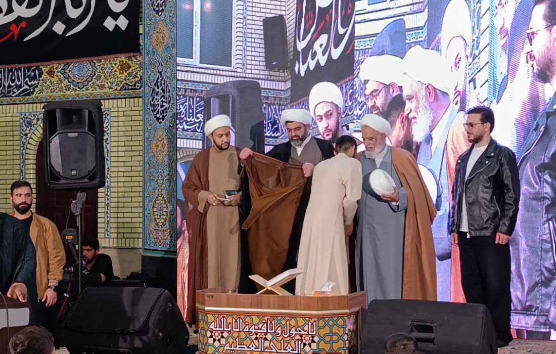 طنین نوای قرآن و آیین عمامه‌گذاری طلاب در اهواز/ مرکز امام حسین (ع) میزبان جشن بزرگ نیمه شعبان شد