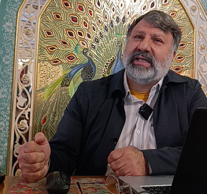 بازیابی هویت مستقل در برابر اراده ابرقدرت‌ها با پیروزی انقلاب اسلامی