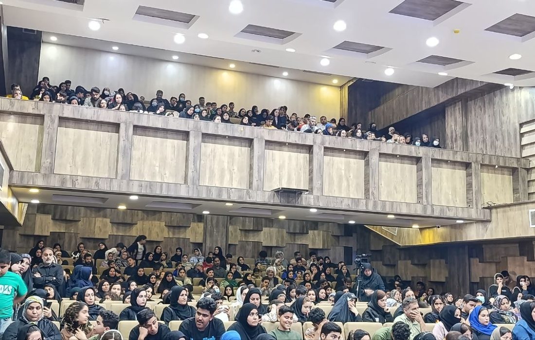 تجلیل از نخبگان و آینده سازان خوزستانی که بر محرومیت پیروز شدند 