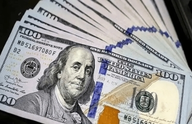 به‌روزترین نرخ‌ها از بازار دلار رسمی و غیررسمی