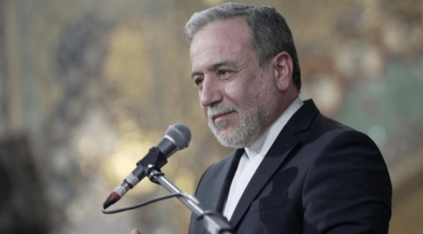 عراقچی خطاب به ترامپ: تسلیم نمی‌شویم، چون ایرانی هستیم