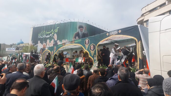 مردم در خط مقدم حماسه و ایثار فرماندهان شهید و شهدای مظلوم مردمی