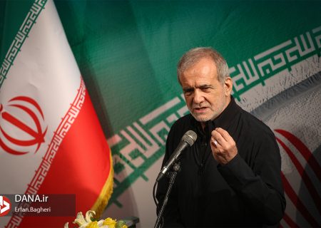 امروز در برابر دشمنان تمدن‌ستیز، باید به اندیشه های سترگ سعدی رجوع کنیم