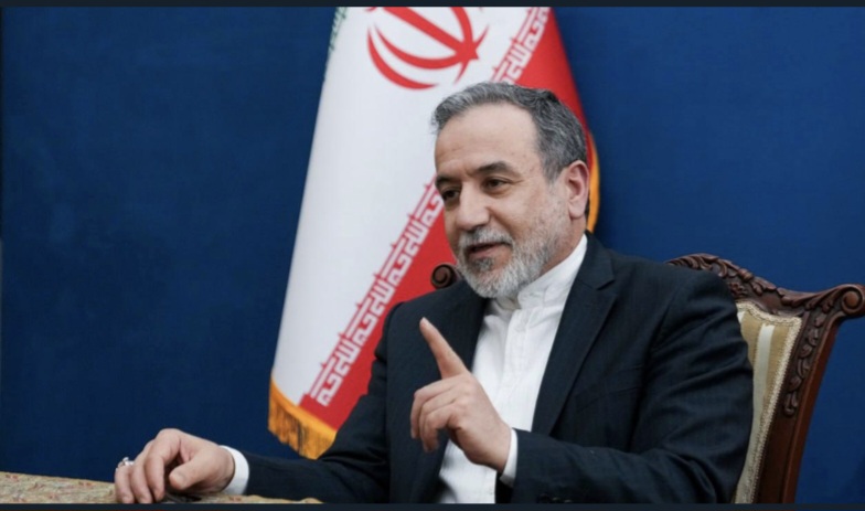 عراقچی: آمریکا انتخاب کند، یا آتش‌بس یا ادامه جنگ از طریق اسرائیل